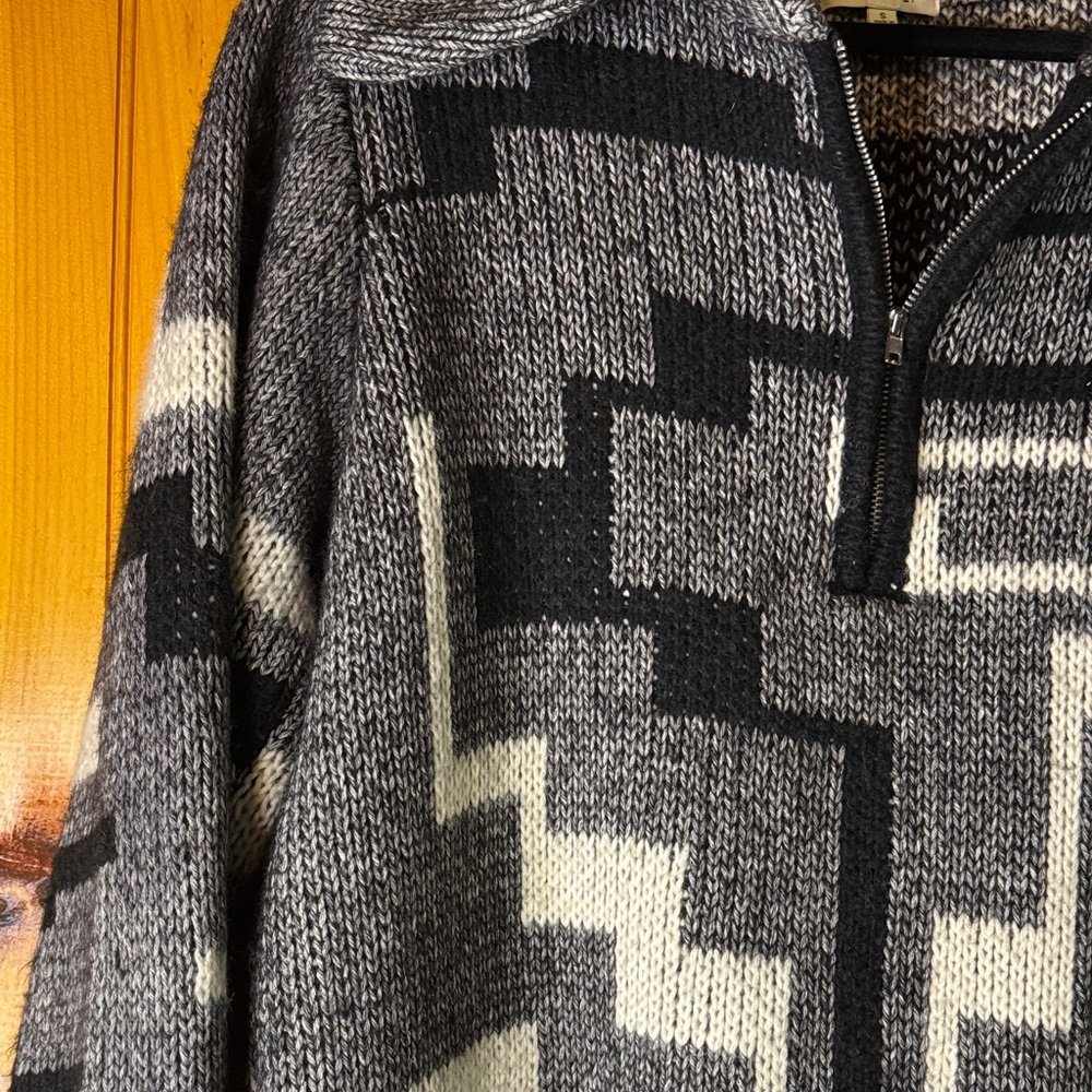 Z Supply from Anthropologie Black & Gray Aztec Patterned Turtleneck Zip Sweater - Picture 3 of 7